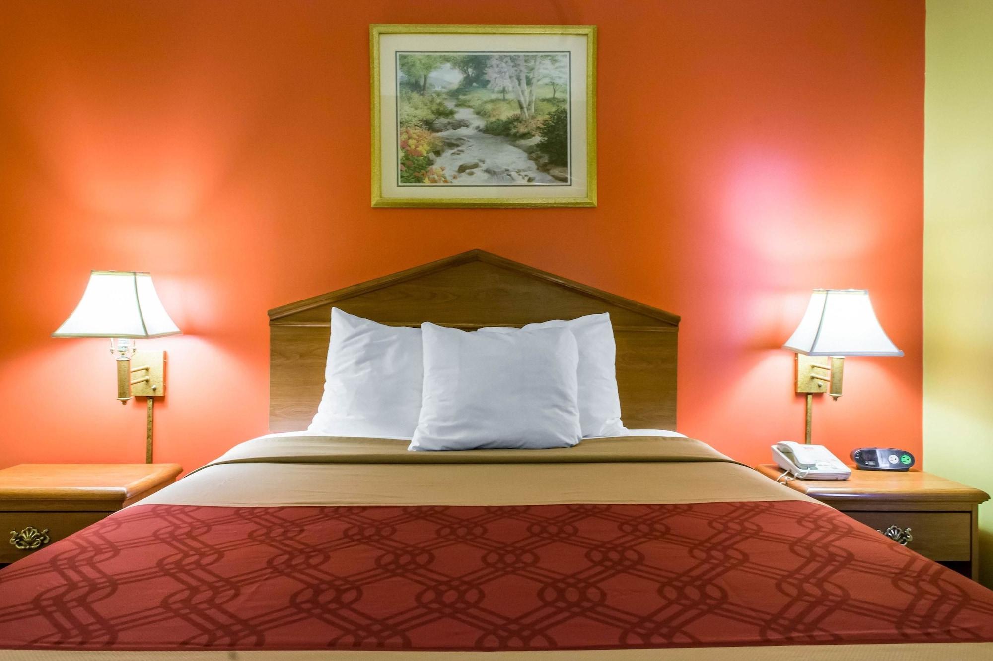 Econo Lodge Louisville Airport Exterior foto
